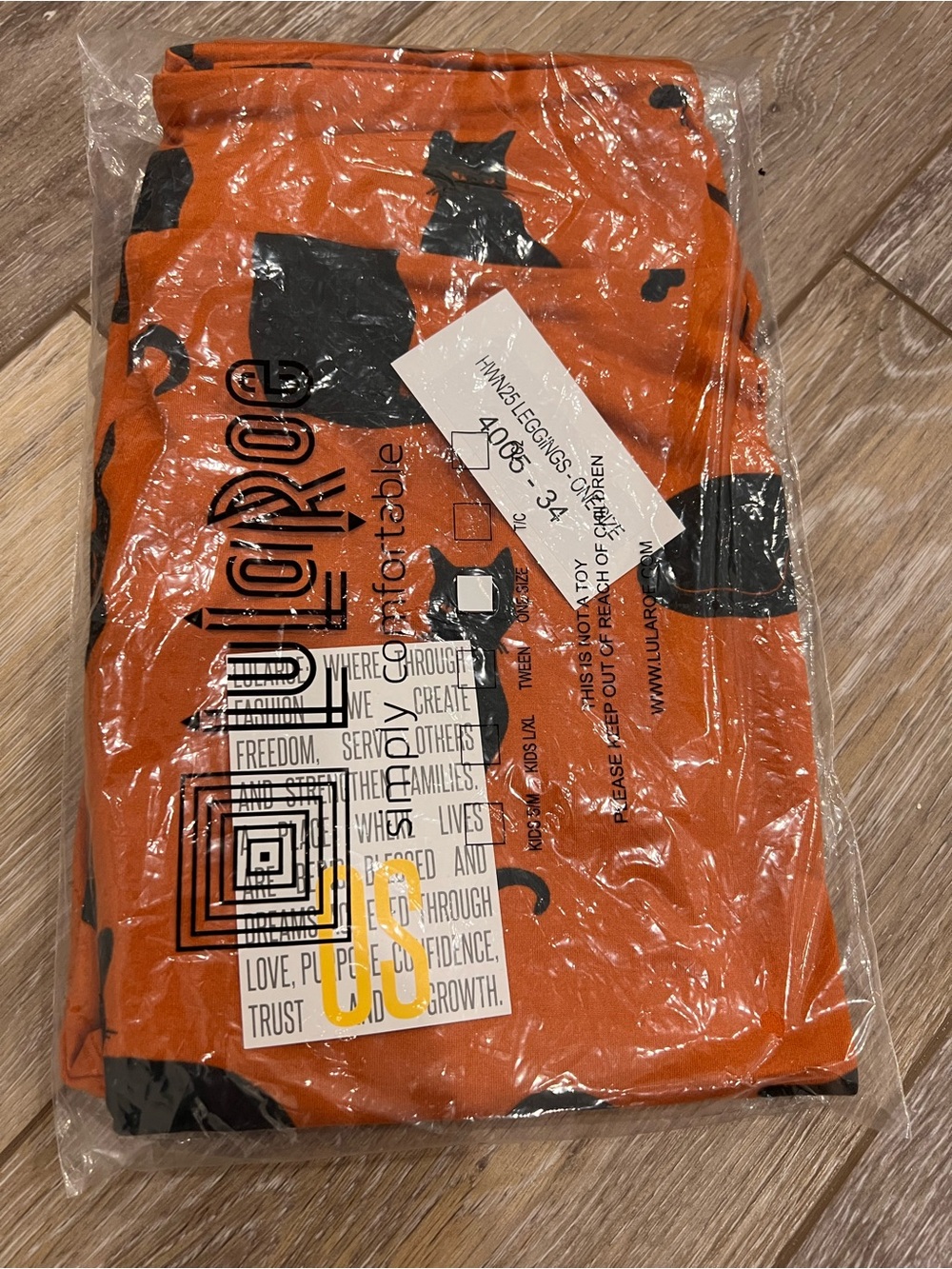 LuLaRoe Adult Halloween Leggings OS (2025 Capsule)